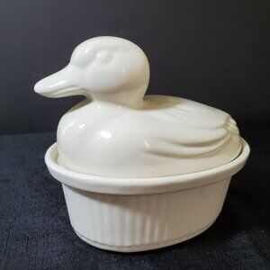 Vintage California USA 41 White Ceramic Nesting Duck Individual Casserole Dish